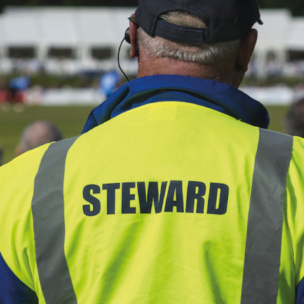 A steward sterwarding